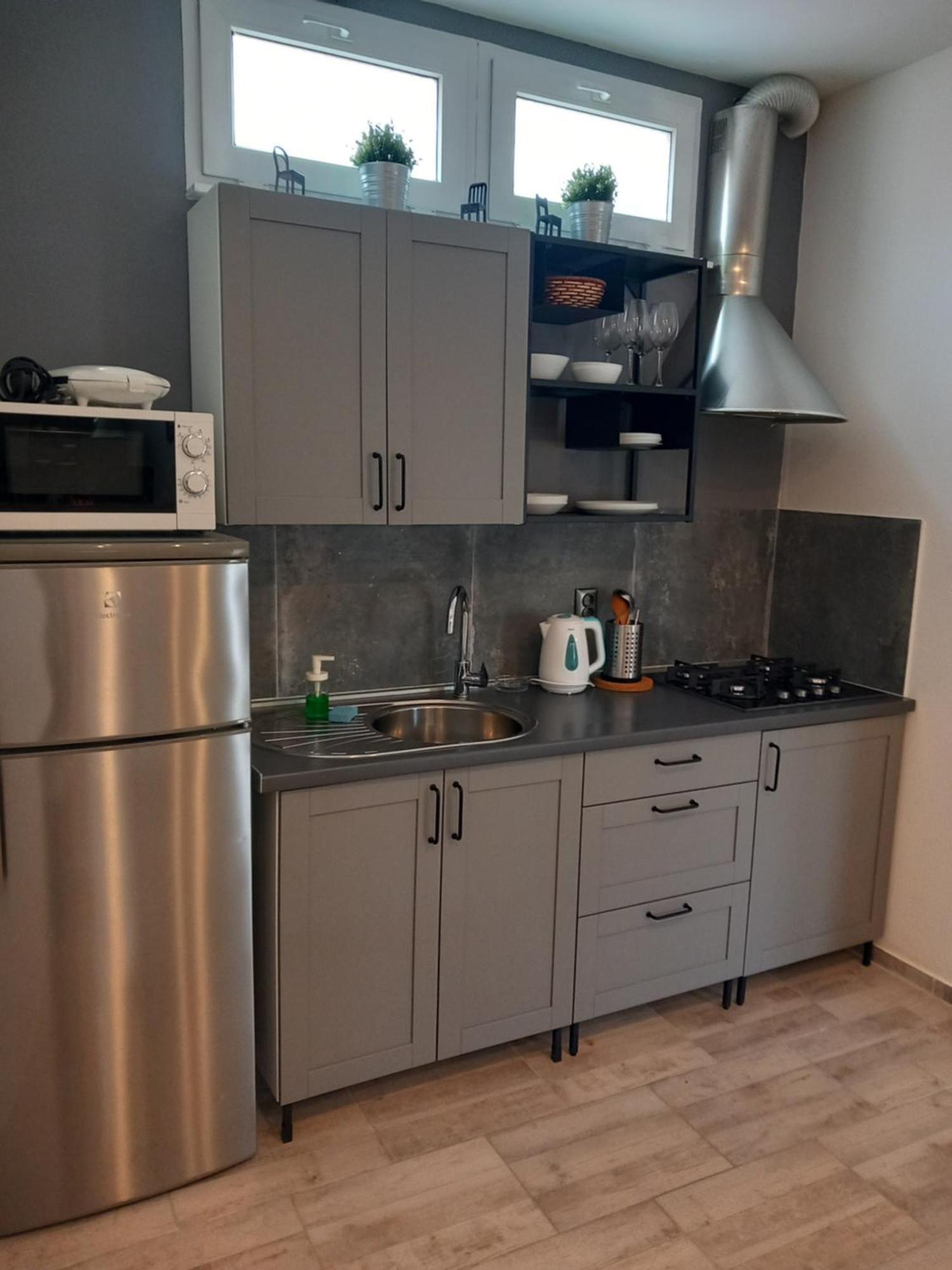 Apartmani Alma Pula Exterior foto