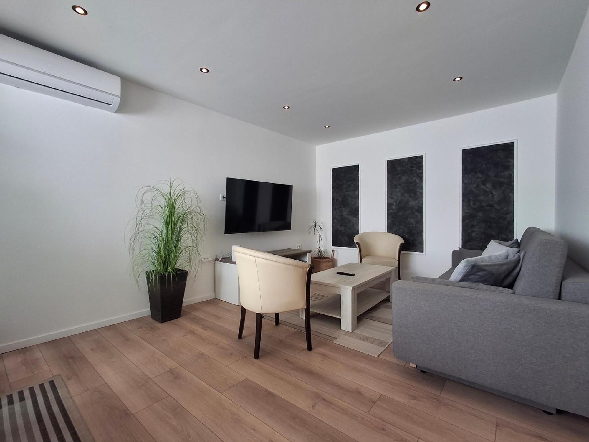 Apartmani Alma Pula Exterior foto
