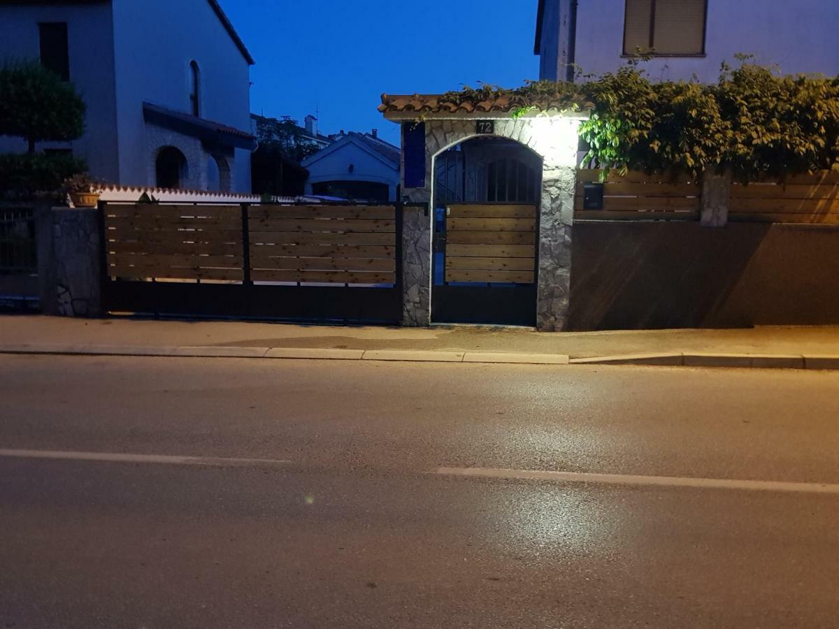 Apartmani Alma Pula Exterior foto